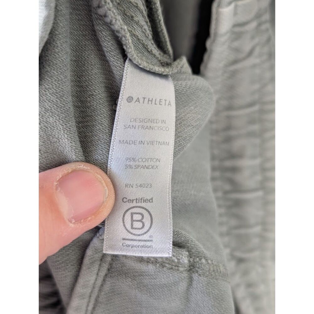 Athleta Farallon 9" Bermuda Shorts w/ Draw String Green Women's Size 4 - Picture 9 of 9
